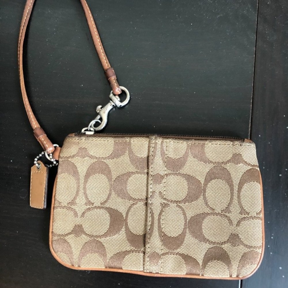 Classic Coach Wristlet